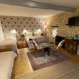  Bed & Breakfast D'hotes Les 3 Cochons D'olt